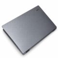 Acer TravelMate P4 cerrada sobre fondo blanco